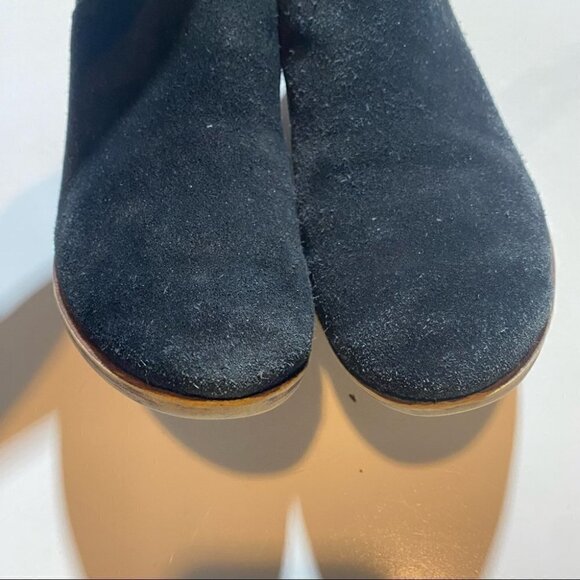 Lucky Brand Bellamy Chelsea Ankle Boots Womens 7 M Black Suede Leather Pull On - Picture 3 of 6